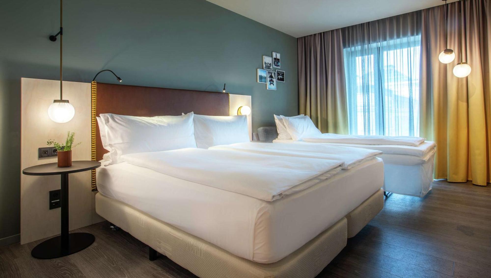 Hilton Garden Inn Mannheim Buitenkant foto