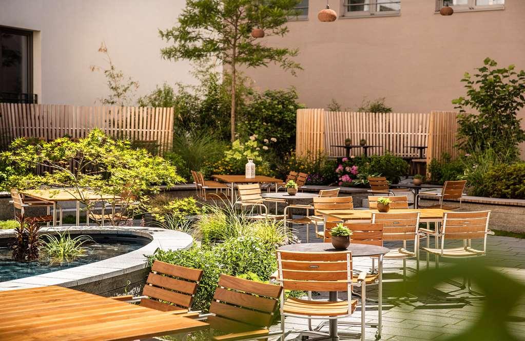 Hilton Garden Inn Mannheim Buitenkant foto